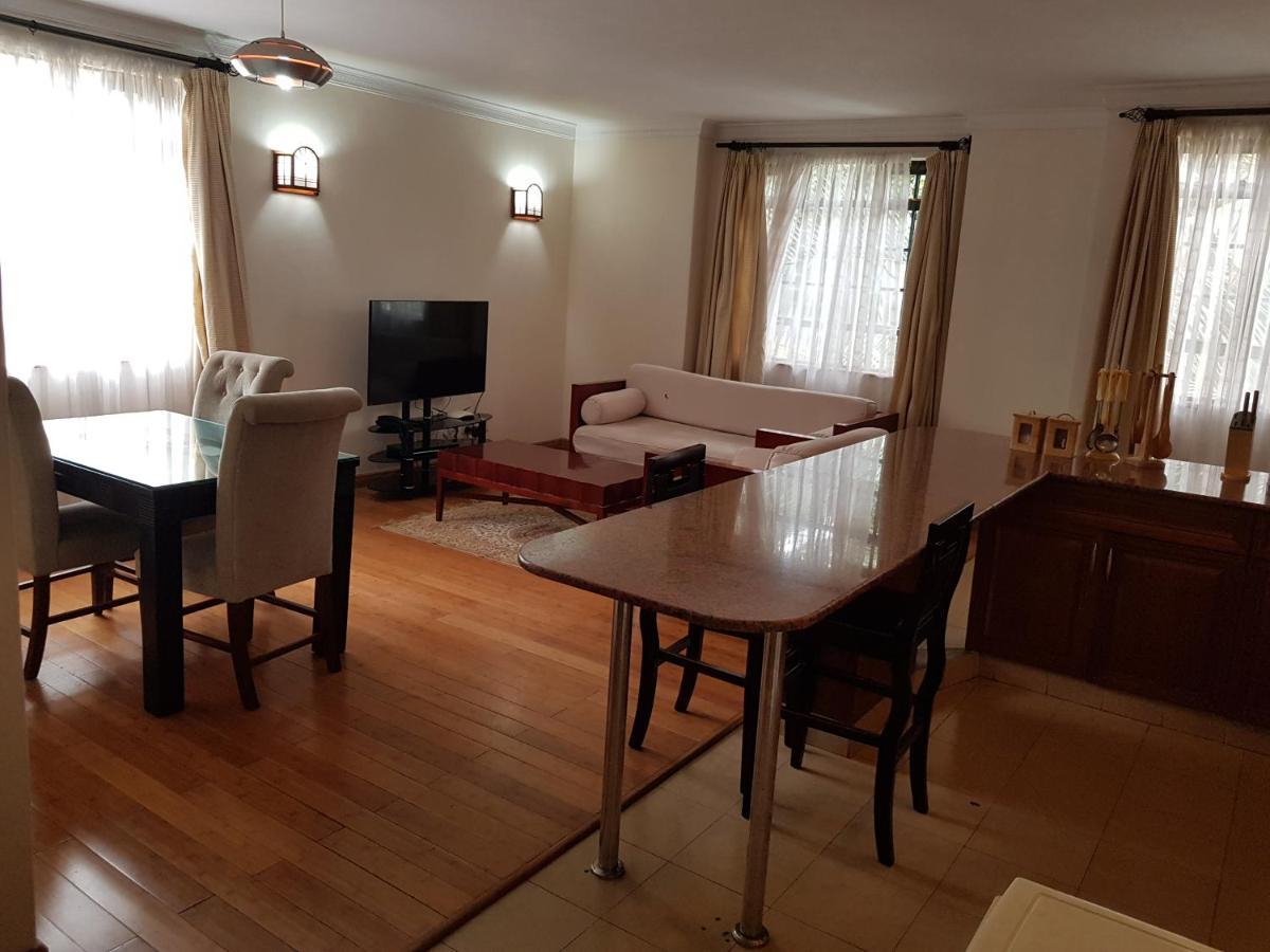 Natural Oak Apartments ไนโรบี ภายนอก รูปภาพ
