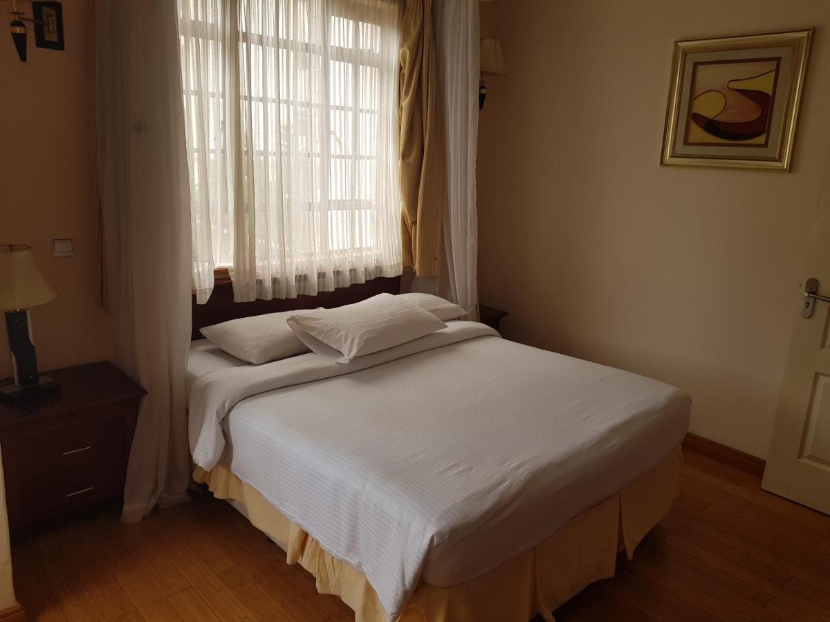 Natural Oak Apartments ไนโรบี ภายนอก รูปภาพ