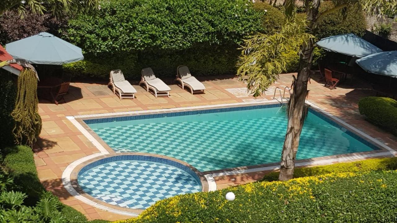 Natural Oak Apartments ไนโรบี ภายนอก รูปภาพ