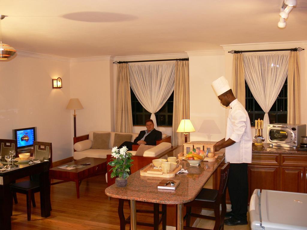 Natural Oak Apartments ไนโรบี ห้อง รูปภาพ