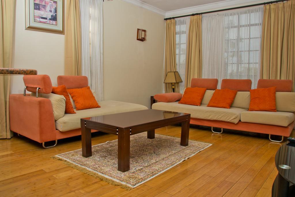 Natural Oak Apartments ไนโรบี ภายนอก รูปภาพ
