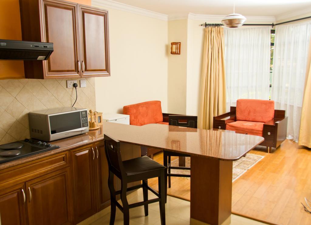 Natural Oak Apartments ไนโรบี ภายนอก รูปภาพ